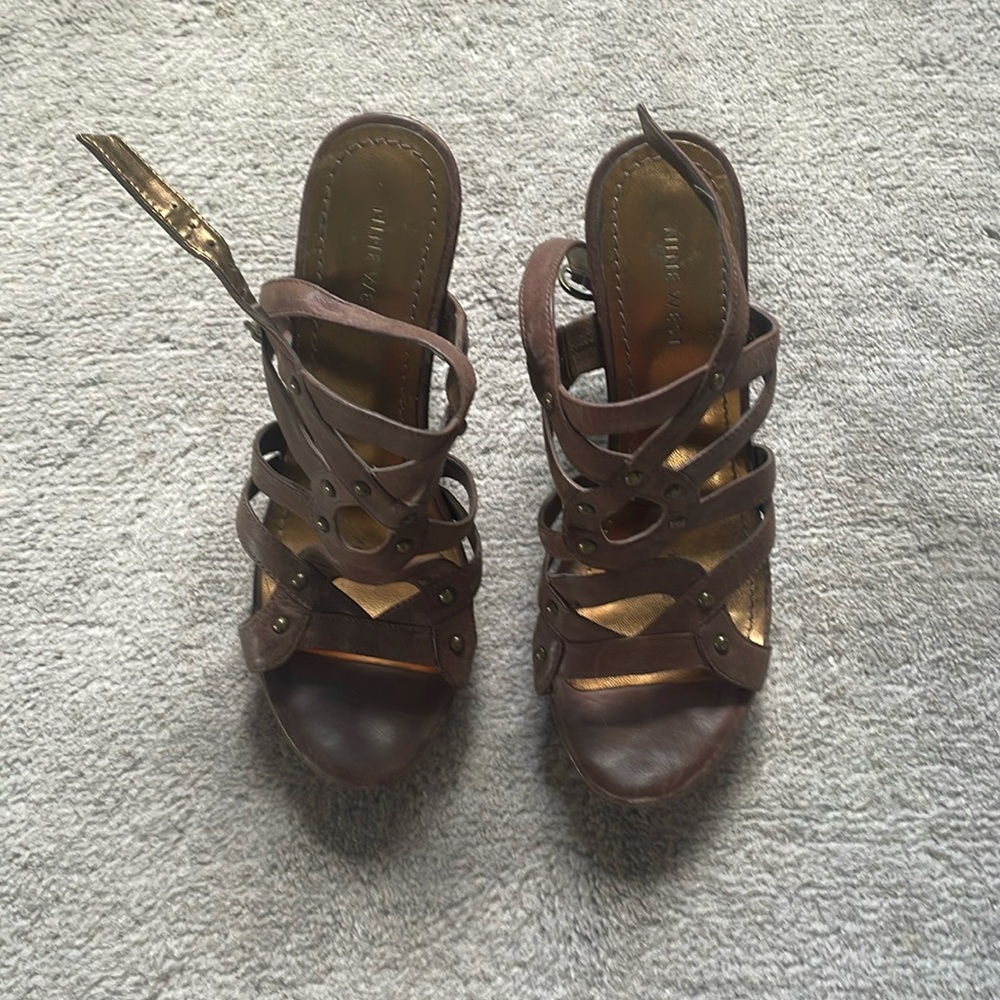 Wedge sandals
